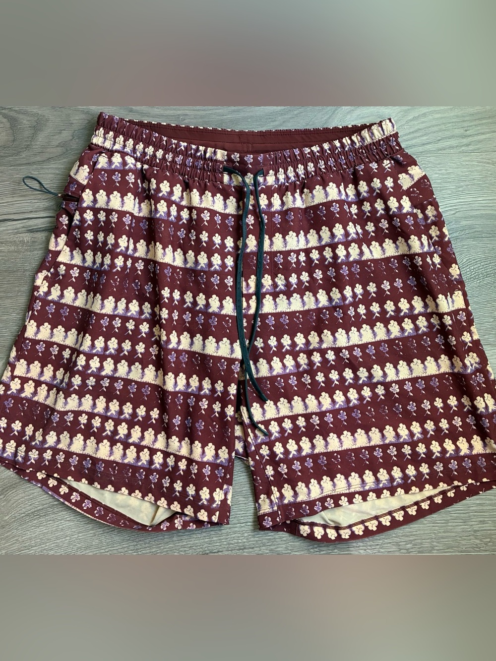 Lululemon Mens Lined Pool Short 7" Swim Trunks Island Bloom Date Brown Size L